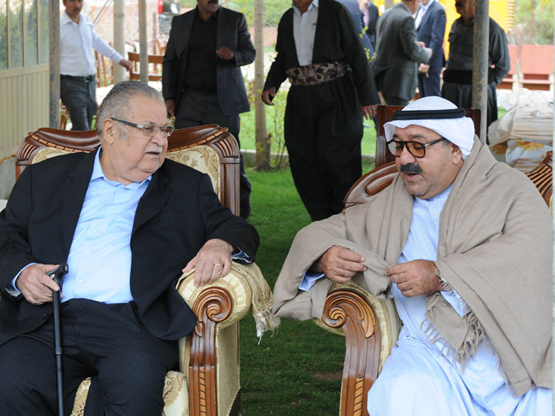مع فخامة الرئيس العراقي السابق جلال طالباني - الذي عمل معه على إنهاء الاحتلال العراقي للكويت - اربيل 2011